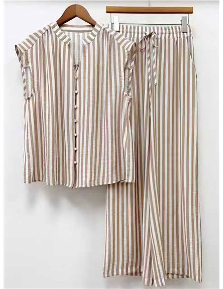 Conjunto de blusa e calça listradas fluidas