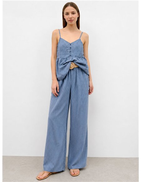 Conjunto de regata e calça listradas