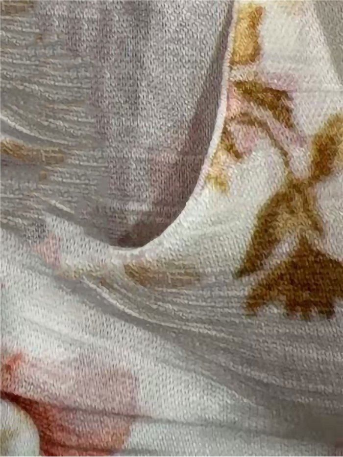 Vestido curto com estampa floral em efeito linho