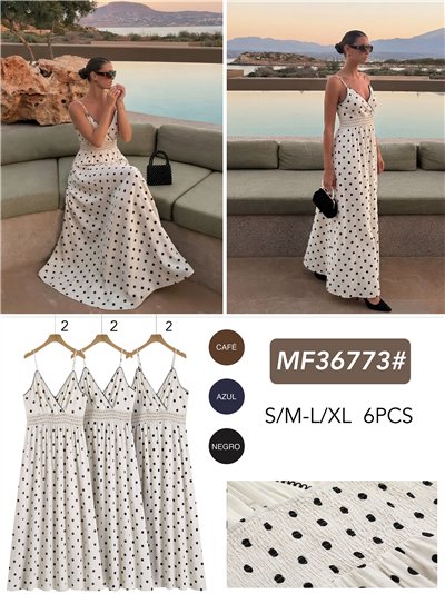 Vestido longo de bolinhas com cintura de crochê 2