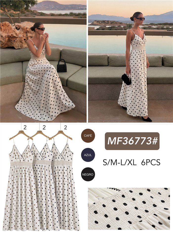 Vestido longo de bolinhas com cintura de crochê