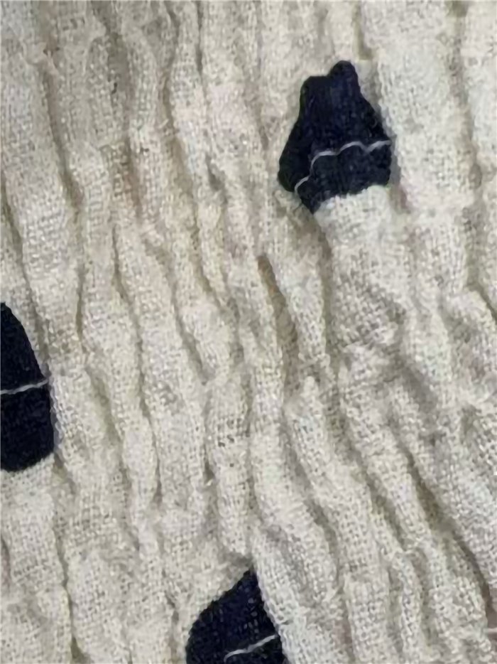 Vestido longo de bolinhas com cintura de crochê