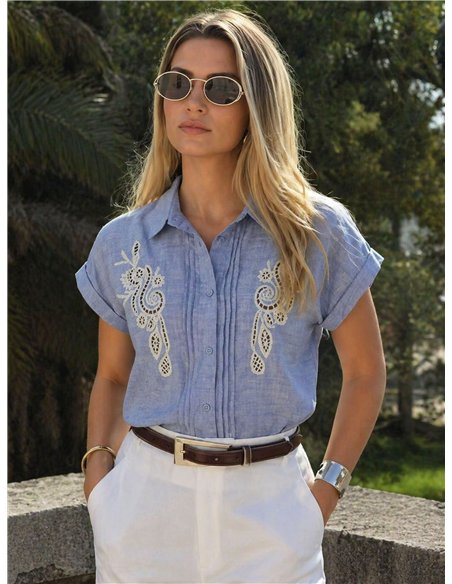 camisa de linho bordada