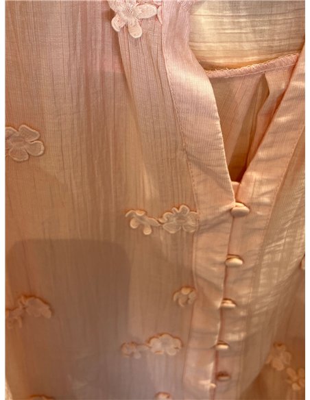 Blusa sem mangas com flores bordadas