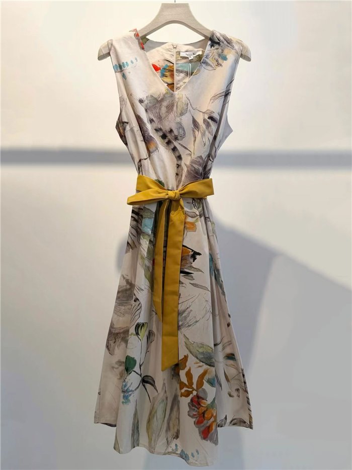 Botanical print midi dress with belt