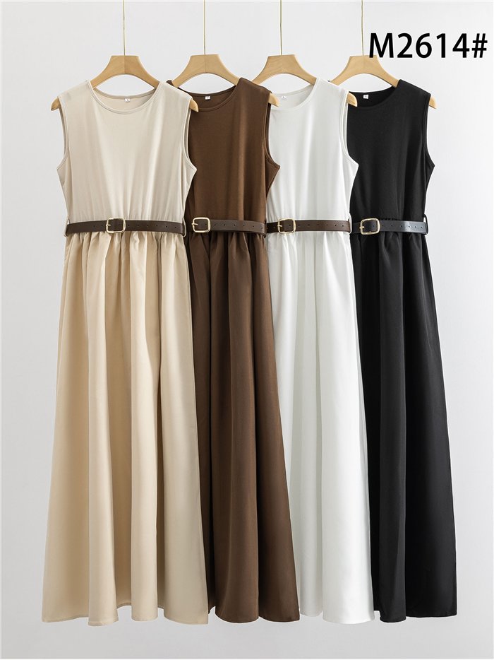 Sleeveless contrast belted maxi dress