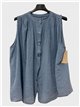 Blusa sem mangas com botões tamanho grande