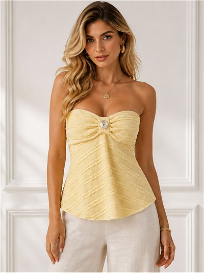 Textured top with jewel button
