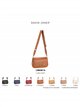 Bolso bandolera minimal con solapa