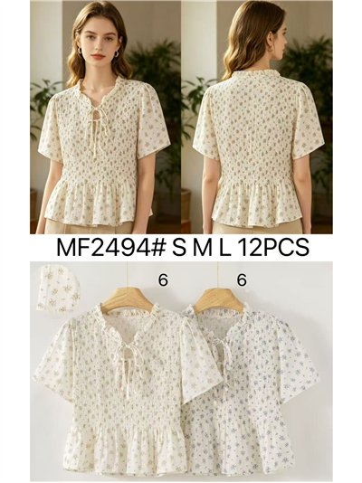 Blusa floral fruncida con peplum 2