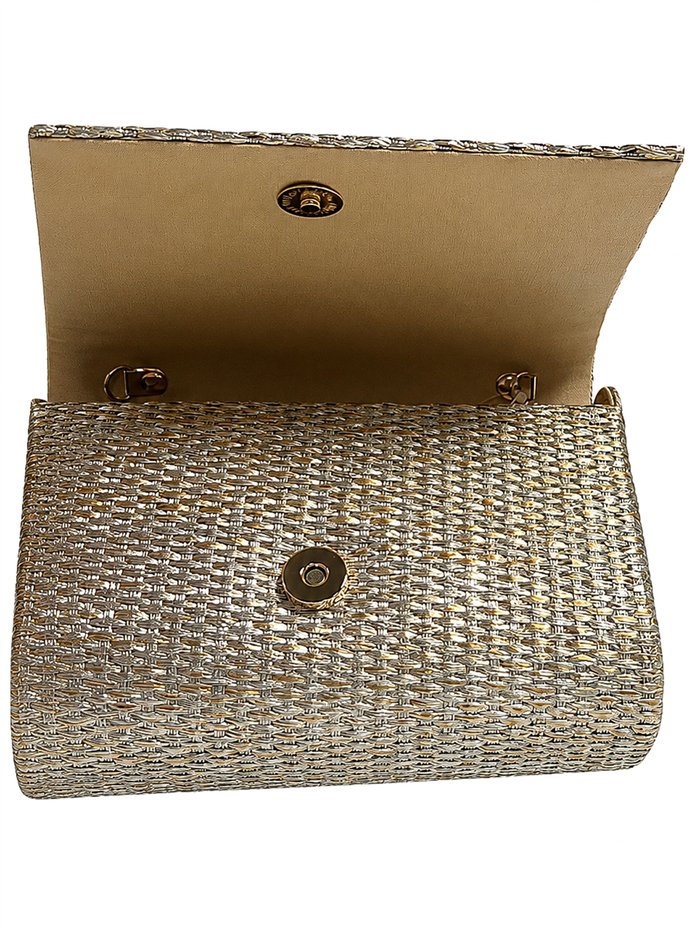 Cartera de fiesta de rafia con asa geométrica