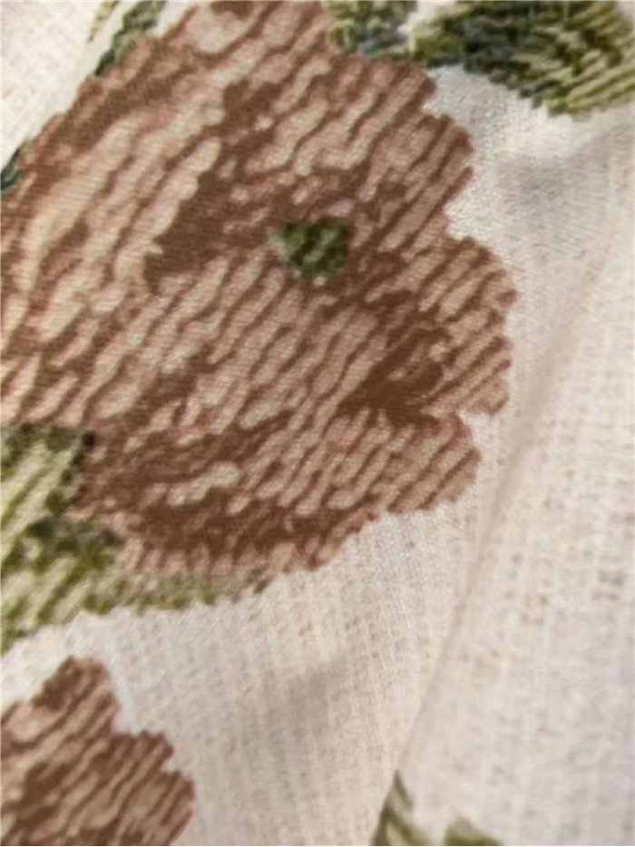 Pantaloni a gamba larga con stampa floreale e cintura
