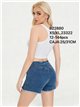 Short vaquero con tachuelas