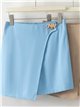 Short falda con adorno