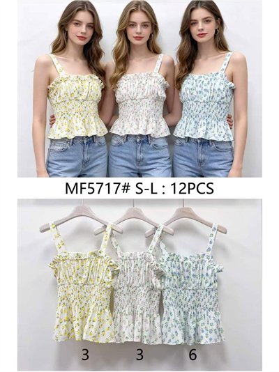 Top floral fruncido con tirantes 2