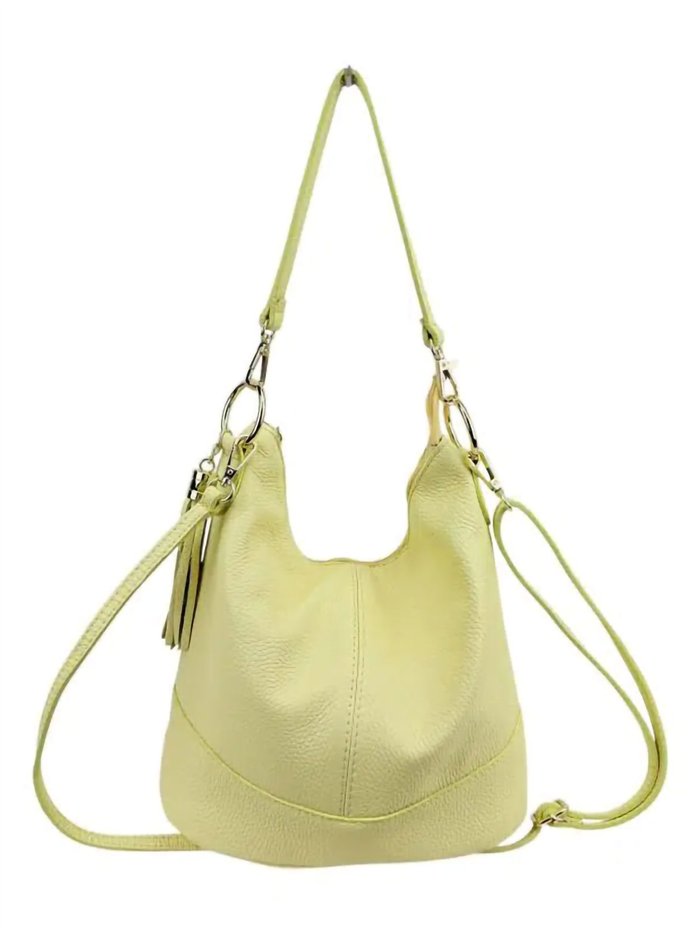 Bolso de hombro de piel con borlas