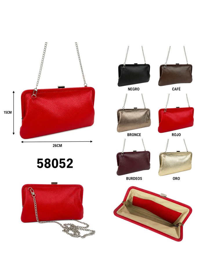 Bolso clutch de piel con cadena