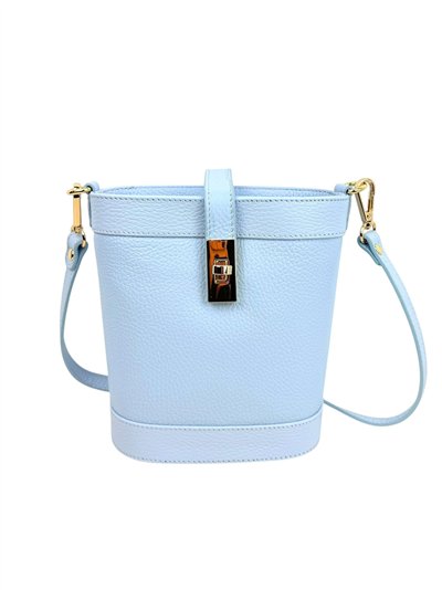 Bolso cubo de piel con cierre giratorio