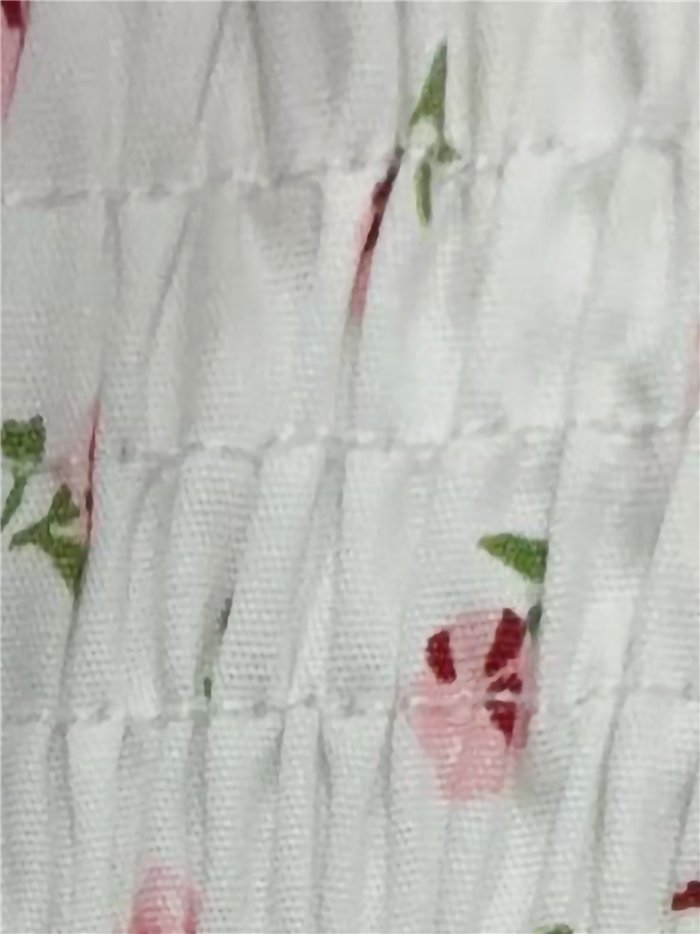 Top floral fruncido manga corta