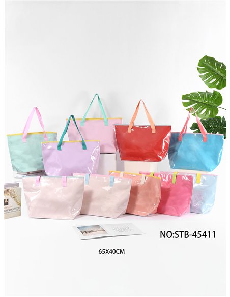 Strandtasche aus Vinyl mit kontrastierender Borte