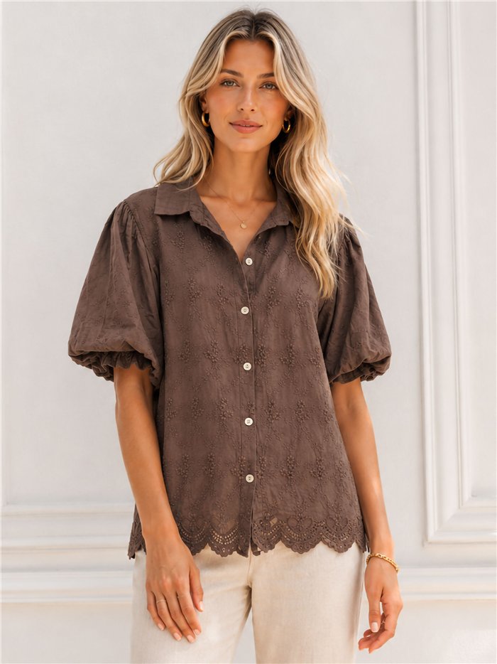 Camisa bordada de manga abullonada