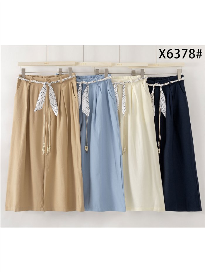 Pantalón culotte con cinturón de lunares