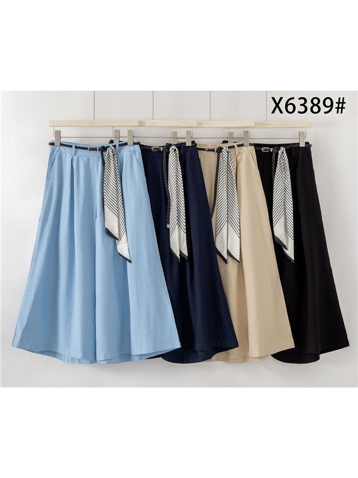 Pantalón culotte con cinturón pañuelo rayas