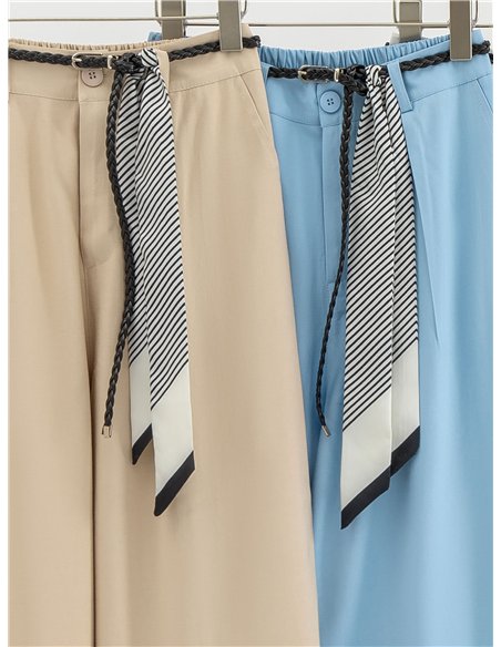 Pantalón wide-leg con cinturón pañuelo