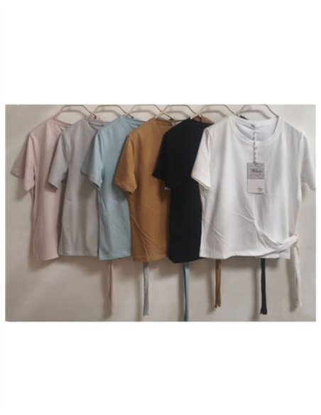 Einfarbiges T-Shirt mit seitlichem Knoten