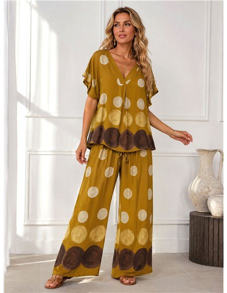 Conjunto blusa talla grande estampado de lunares  y pantalón