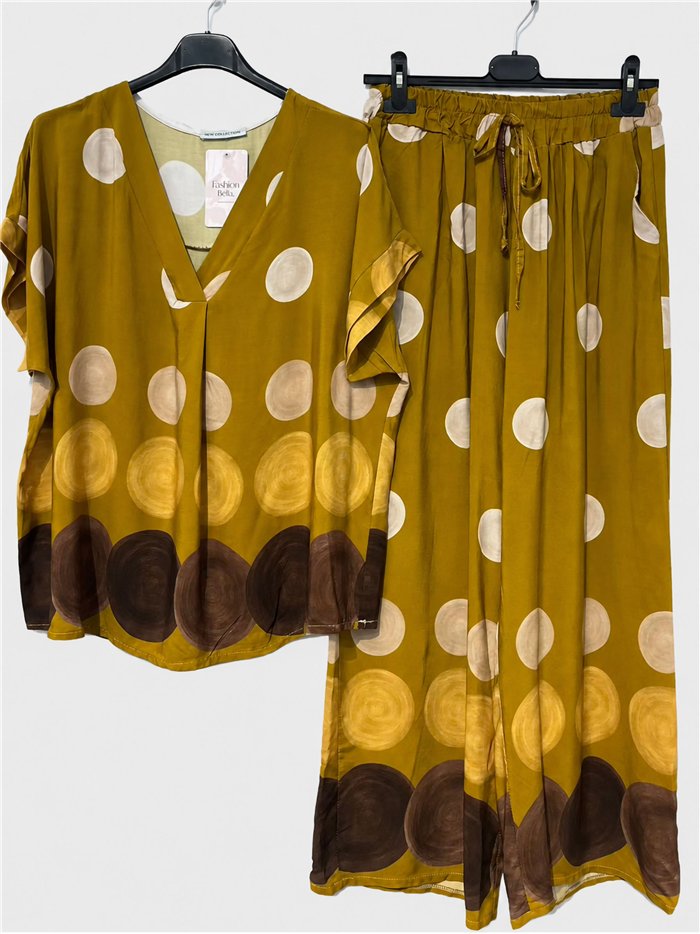 Conjunto blusa talla grande estampado de lunares  y pantalón