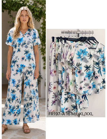 Conjunto blusa estampada tropical y pantalón