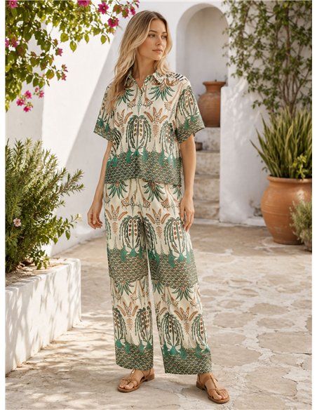 Conjunto camisa estampada botánico y pantalón