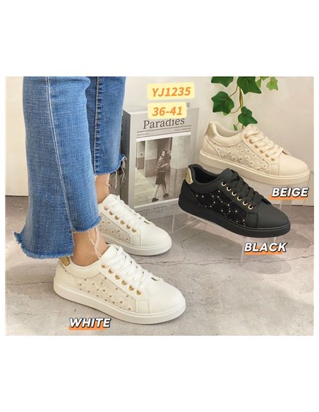 Zapatilla casual detalle bordado