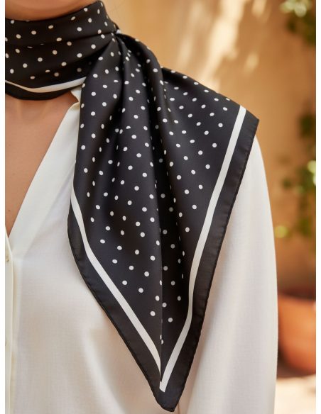 Foulard carré à pois effet soie | HY-HW-20407