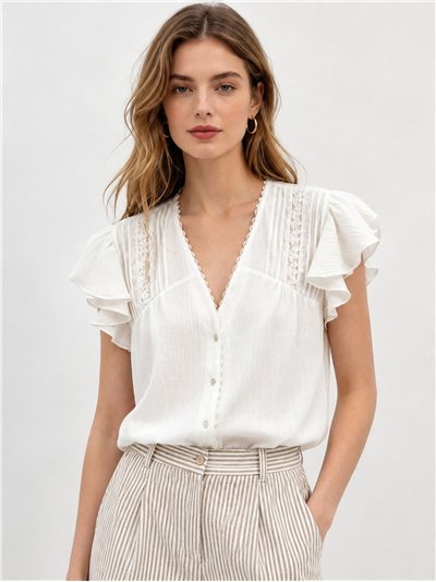 Blusa escote pico con manga volantes