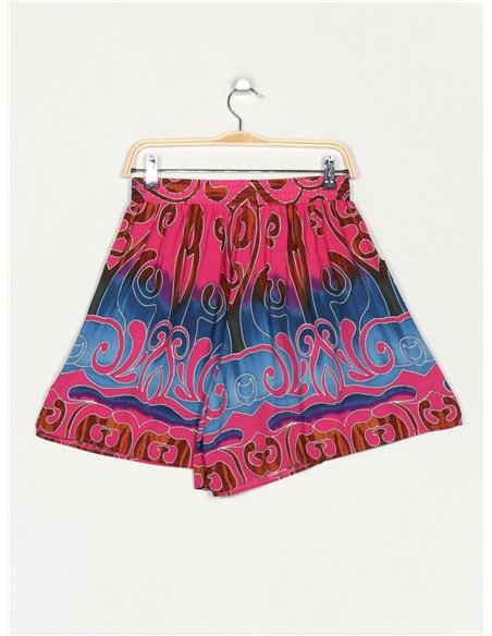 Short estampado talla grande