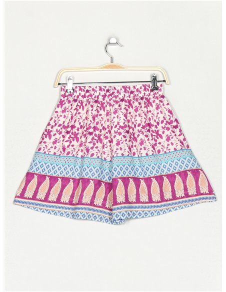 Short hojas