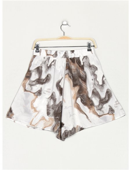 Short estampado talla grande