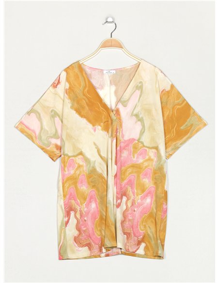 Blusa fluida estampada talla grande