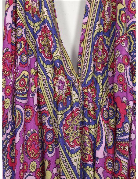 vestido com estampa de franjas