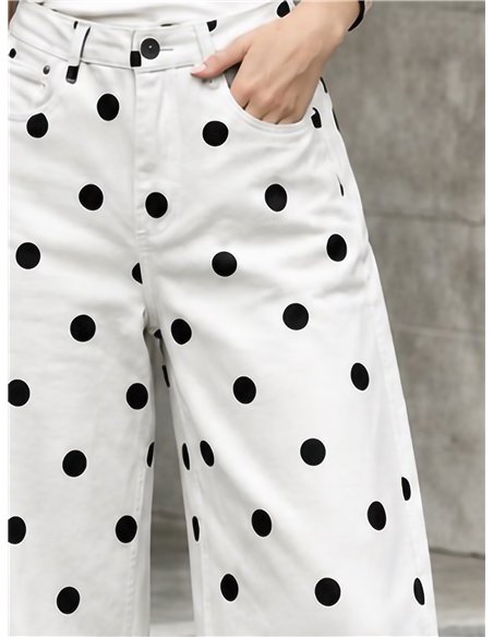 Pantalón vaquero barrel de lunares negros