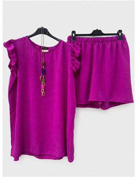 Conjunto top manga volantes con collar y short