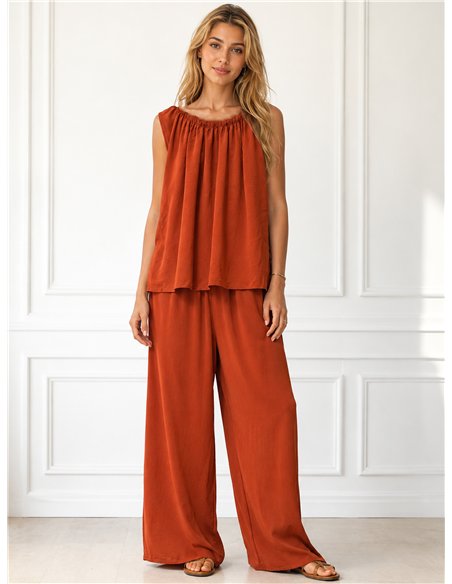 Conjunto top fruncido y pantalón recto