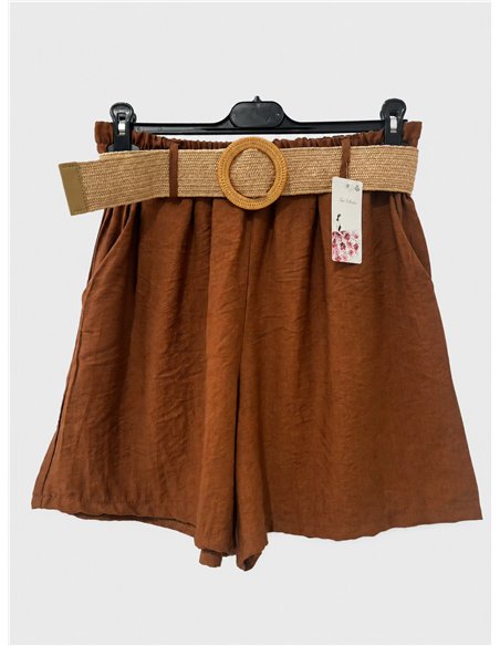 Short fluido con cinturón