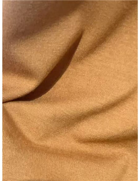 Schlichtes ärmelloses Kleid mit Knöpfen