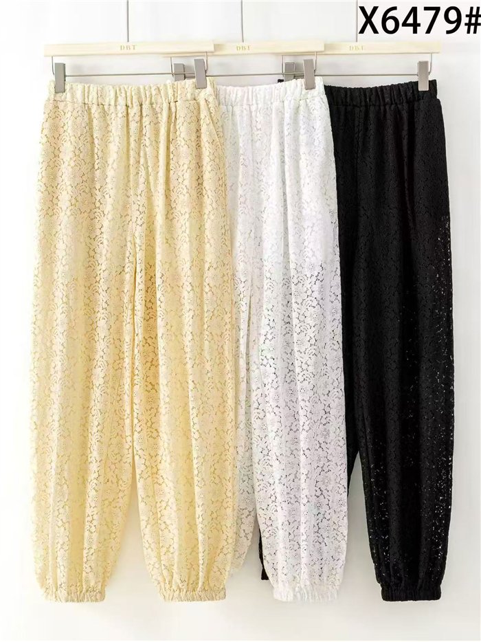 Pantalón jogger encaje