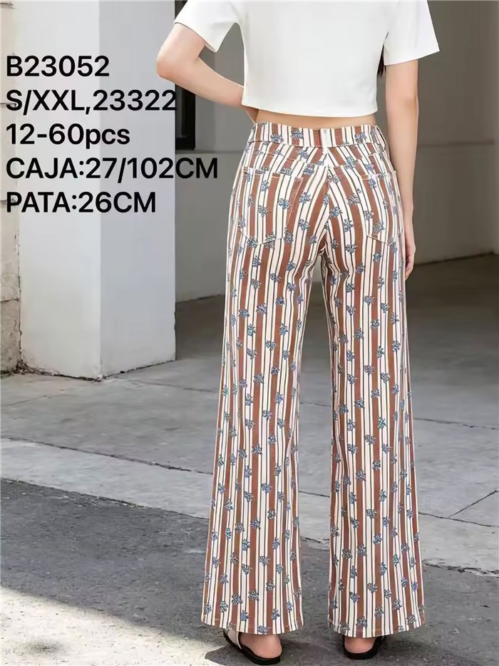 Pantalón denim recto rayas y flores