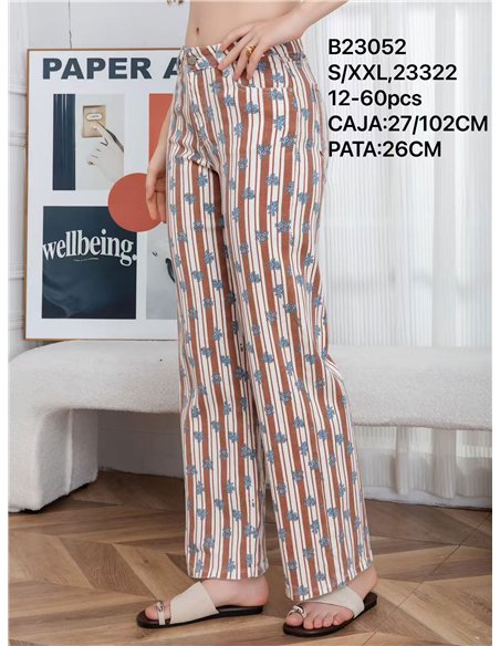 Pantalón denim recto rayas y flores