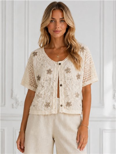 Chaqueta de crochet bordada con flores